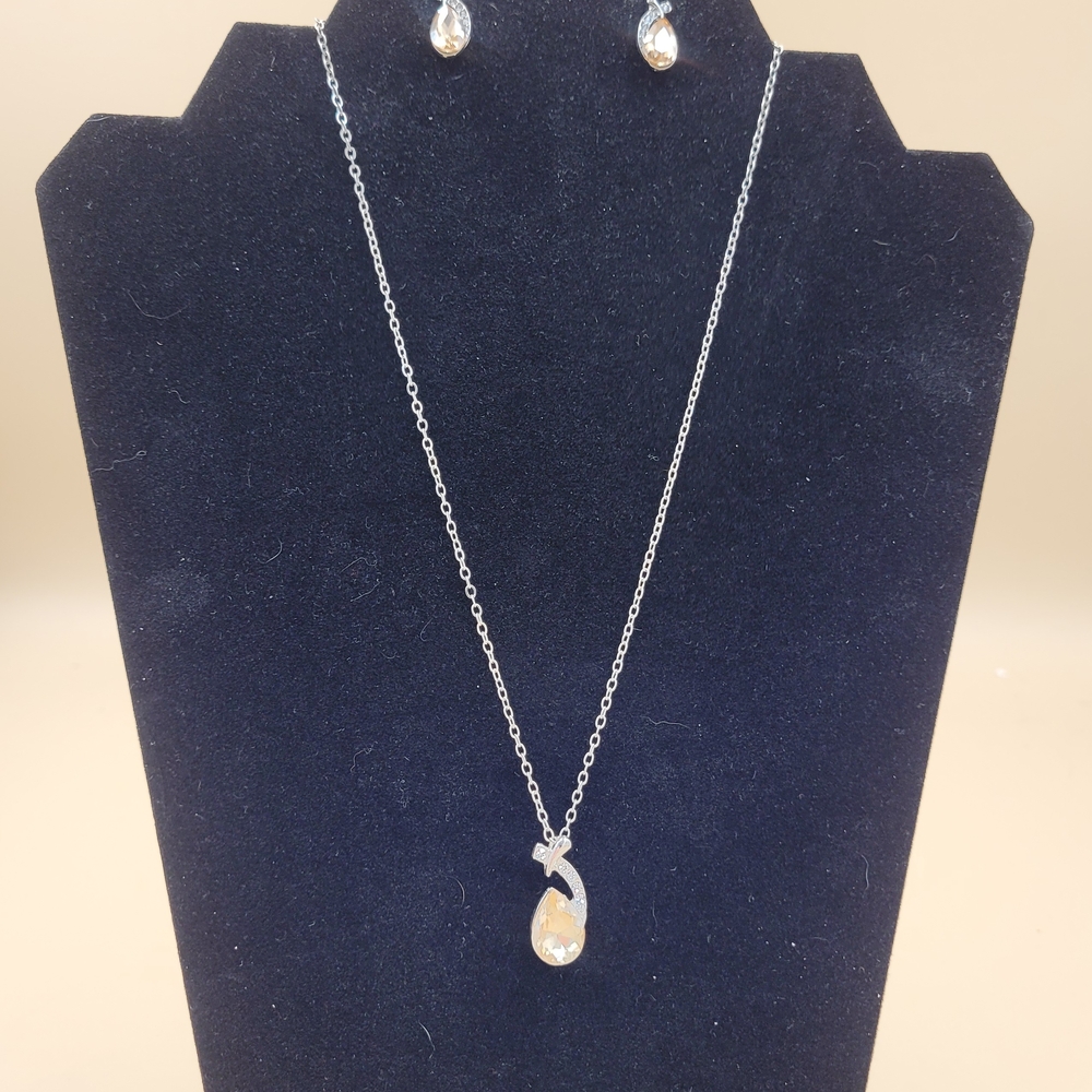 Crystal And Rhinestone Necklace And Earring Set